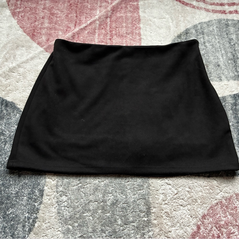 Sleek Black Mini Skirt